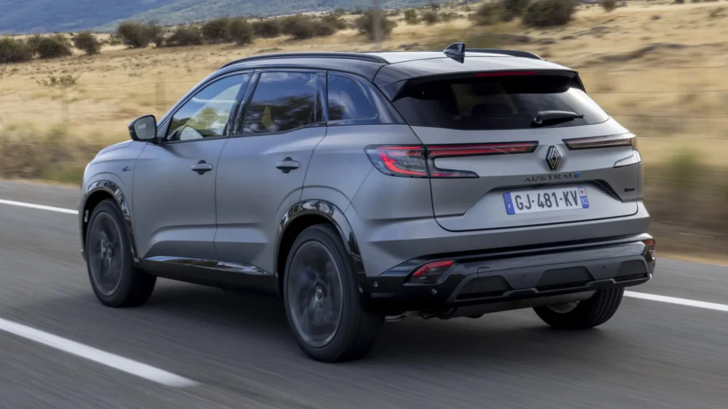 renault-austral-interni-tecnologia