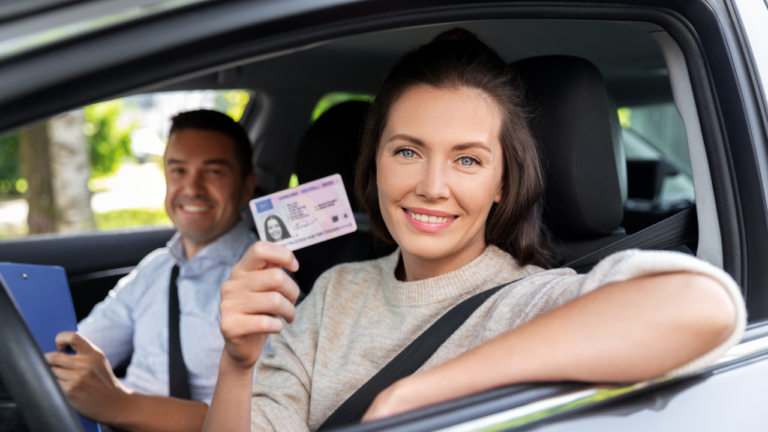 Auto per neopatentati 2025: modelli economici e sicuri per giovani guidatori.